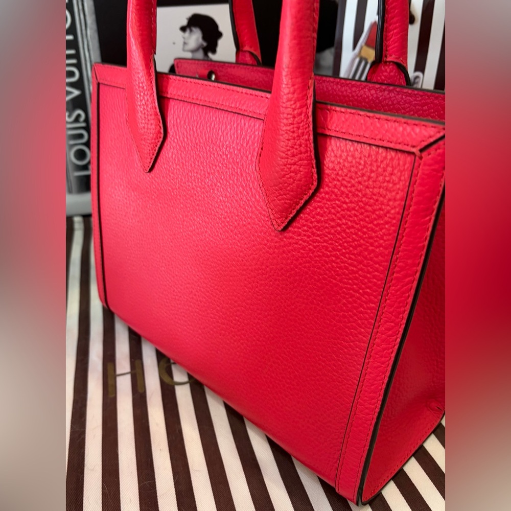 NWT FULL INCLUSION HENRI BENDEL RIVINGTON LIMITED EDITION SATCHEL/CROSSBODY - Picture 2 of 16